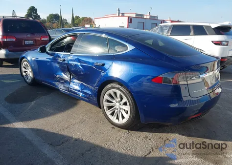 2016 Tesla Model S 60D/70D/75D/85D/90D из США, поврежденный, VIN 5YJSA1E26GF159591
